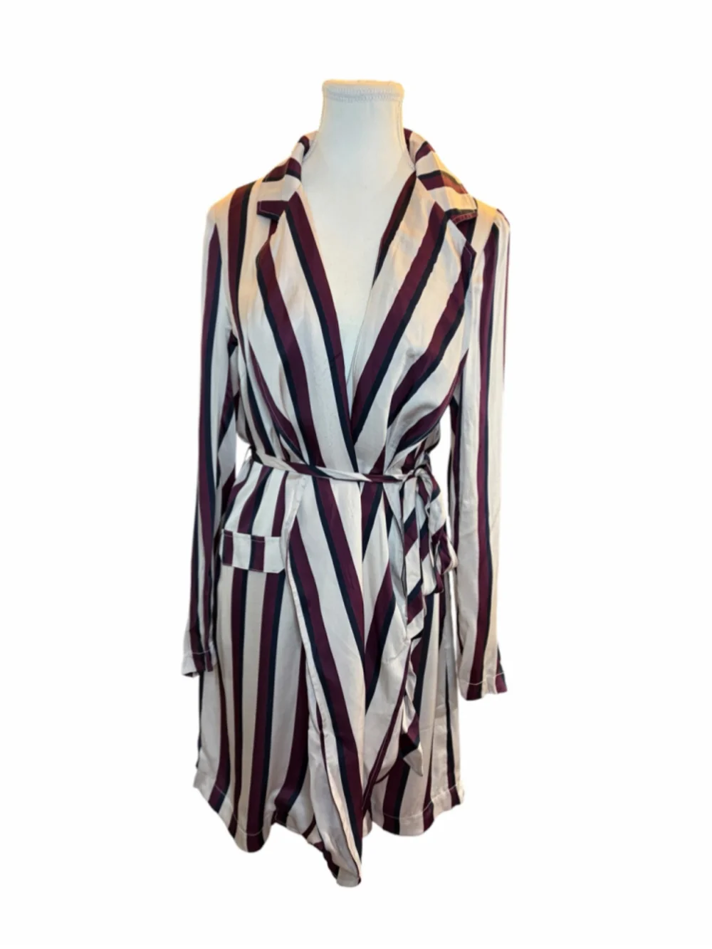 Chaser Striped Wrap Shirt Dress Ivory Burgundy Long Sleeve Tie Waist NWT Small - Picture 2 of 6
